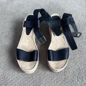 Vince Platform Sandal